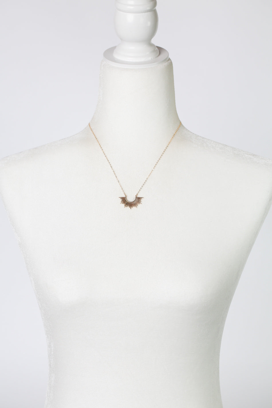 Sentiments 16.5-18.5" Sunburst Simple Necklace