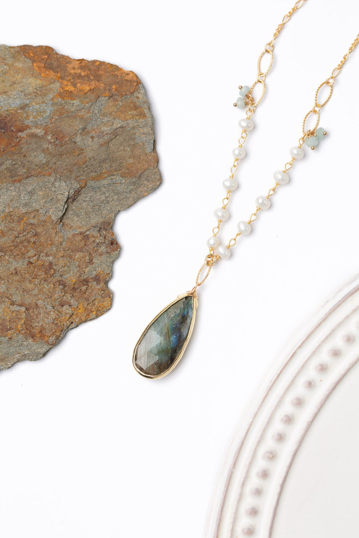 Dreams & Flowers 16-18" Pearl With Labradorite Simple Necklace