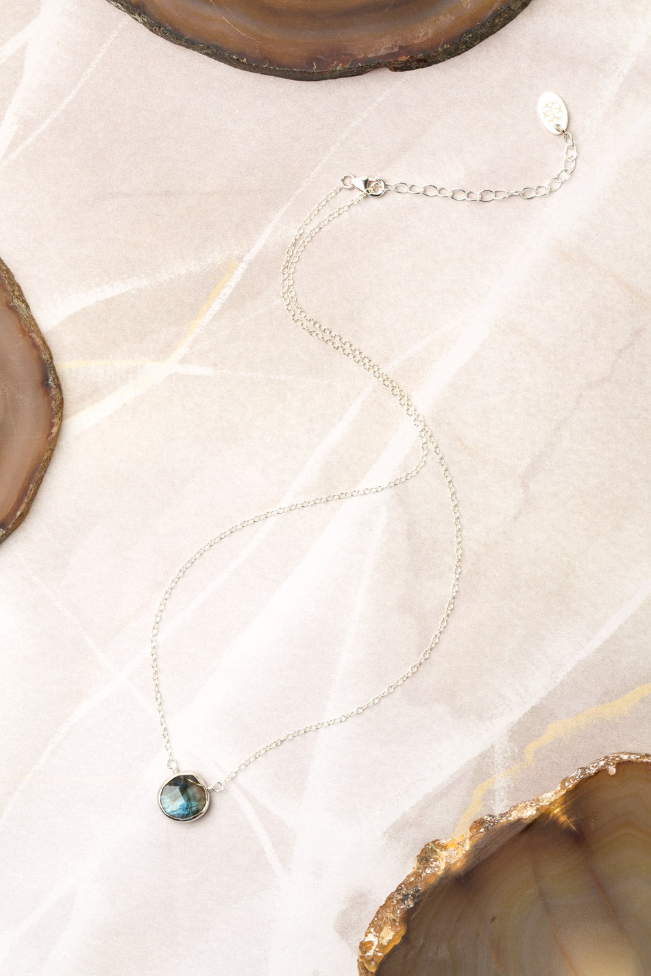 Favorites 16-18" Silver Labradorite Simple Necklace