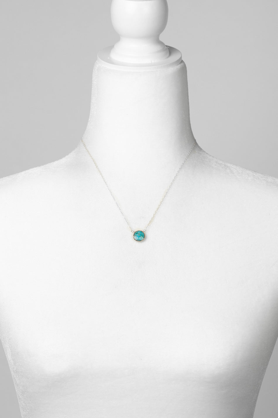 Favorites 16-18" Silver Turquoise Simple Necklace