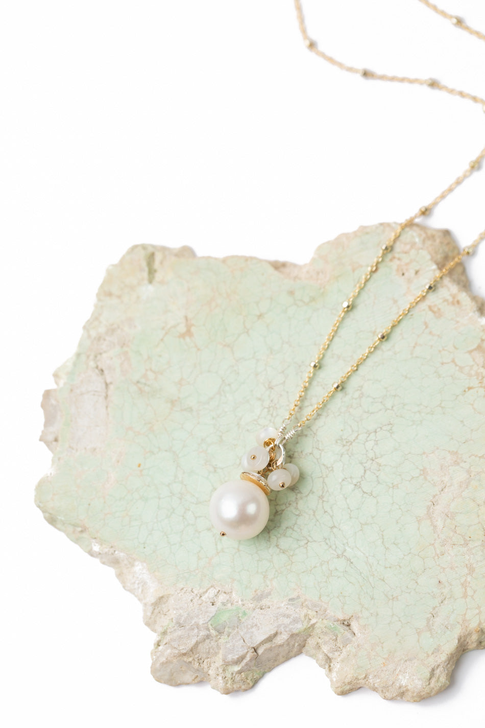 Serenity 15.5-17.5" Freshwater Pearl Simple Necklace