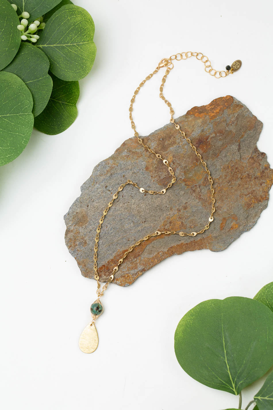 Tranquil Gardens 18-20" African Turquoise Herringbone Focal Necklace