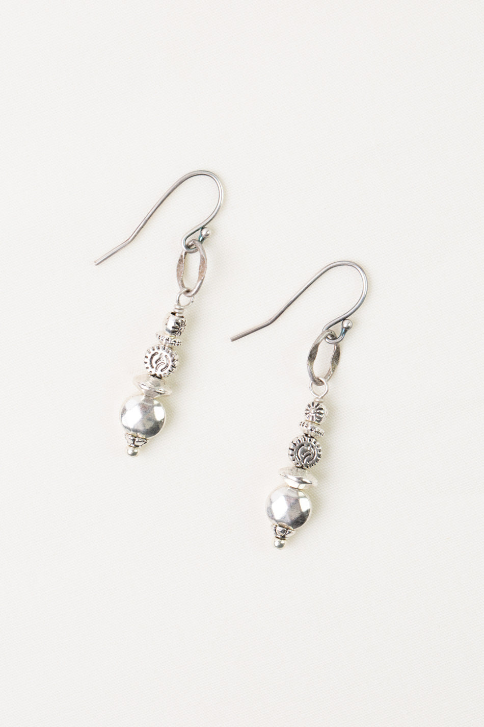 Windsor Castle Antique Silver Finding Simple Earrings