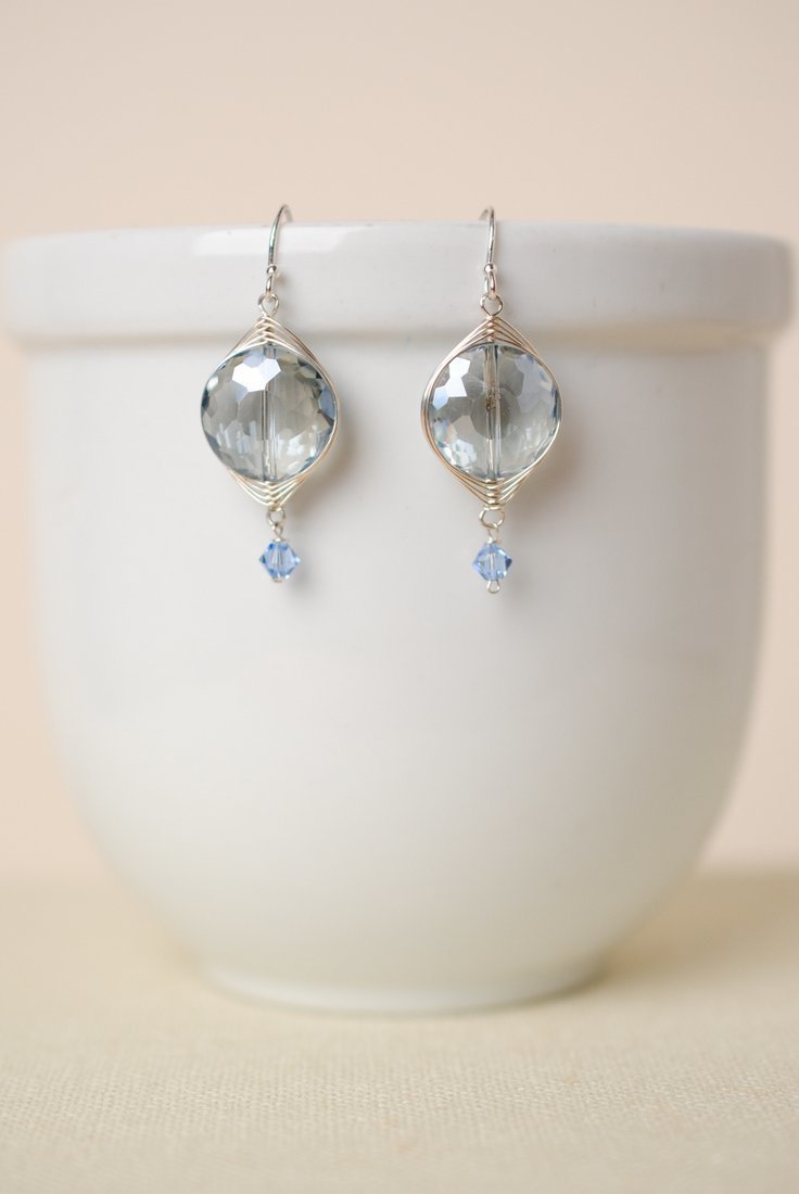 ***Herringbone Light Blue Round Earrings