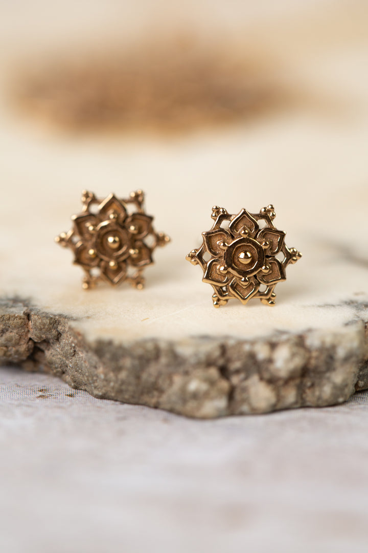 Sentiment Mixed Metal Mandala Earrings