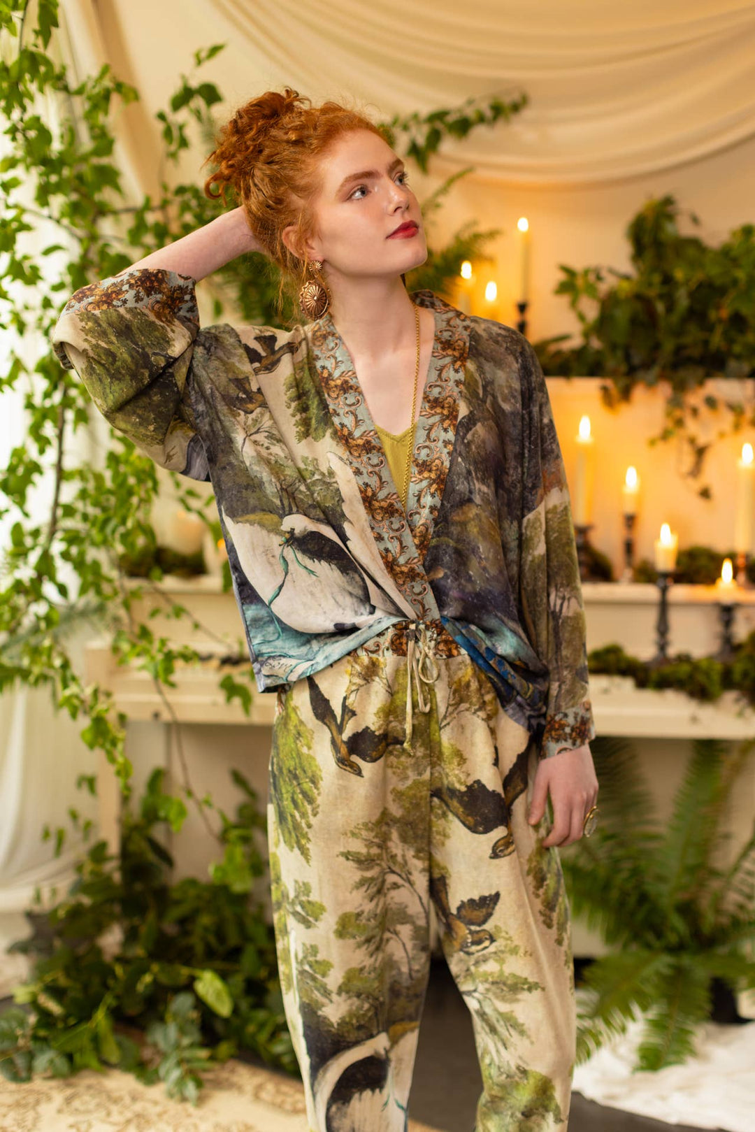 Theatre of Dreams Pixie Duster Cropped Kimono w/ Swan