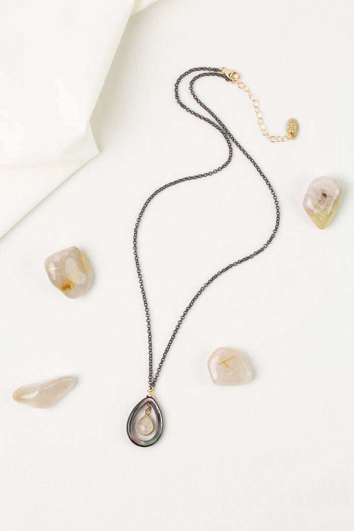 Alchemy 18-20" Black Lip Shell And Golden Rutilated Quartz Simple Necklace