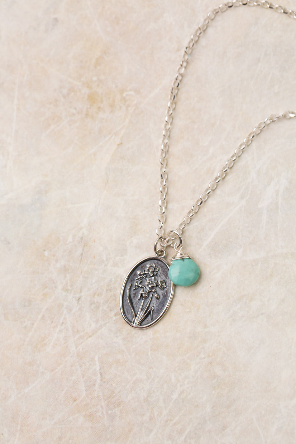 Birth Flower 16.5-18.5" December Narcissus & Turquoise Simple Necklace