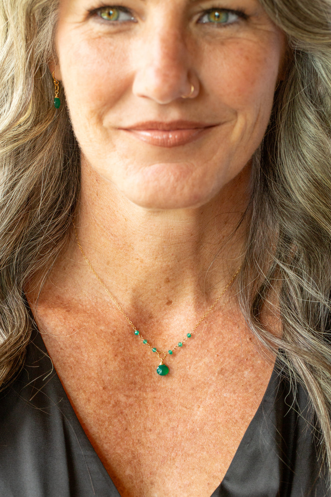 Birthstone 16-18" May Gold Green Onyx Simple Necklace
