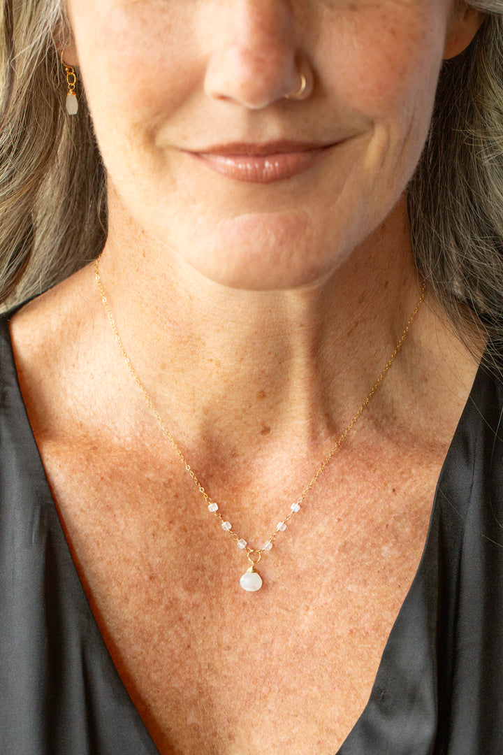 Birthstone 16-18" June Gold Moonstone Simple Necklace