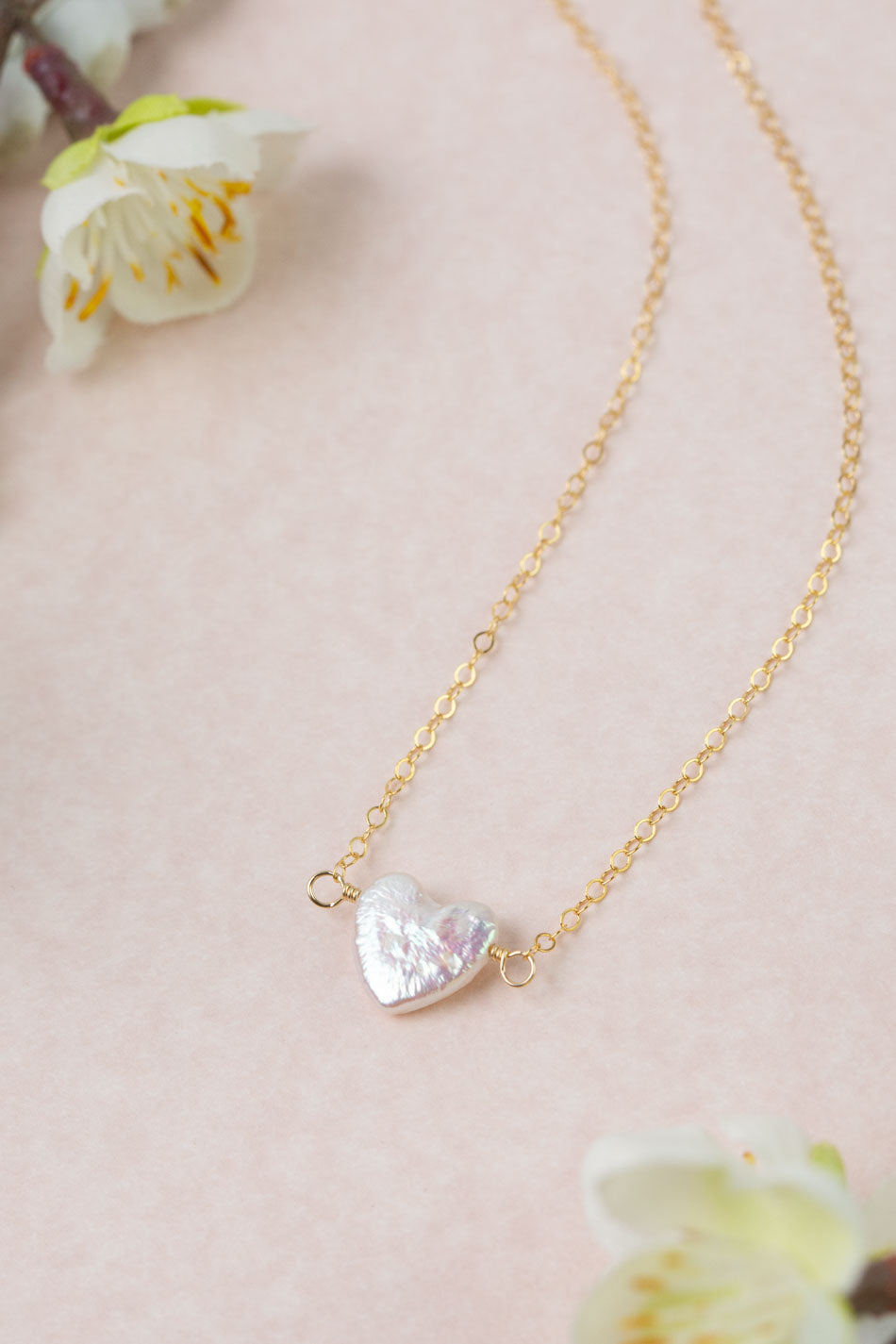 Bold Heart 15.5-17.5"  Freshwater Pearl Heart Simple Necklace