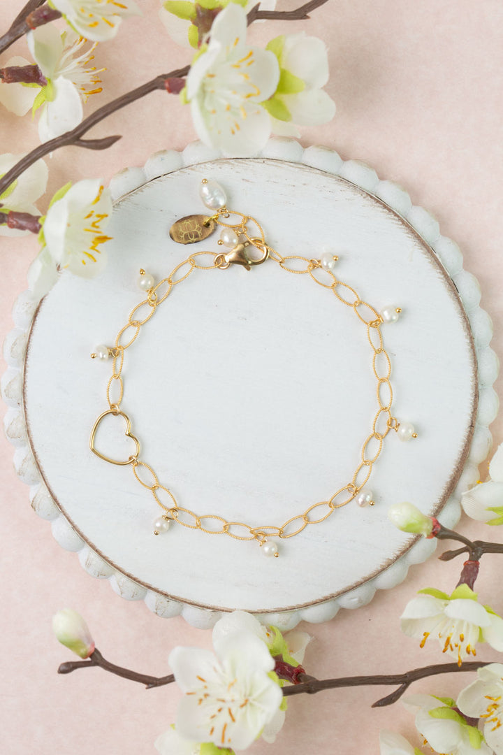 Bold Heart 8.5" Freshwater Pearl Simple Bracelet
