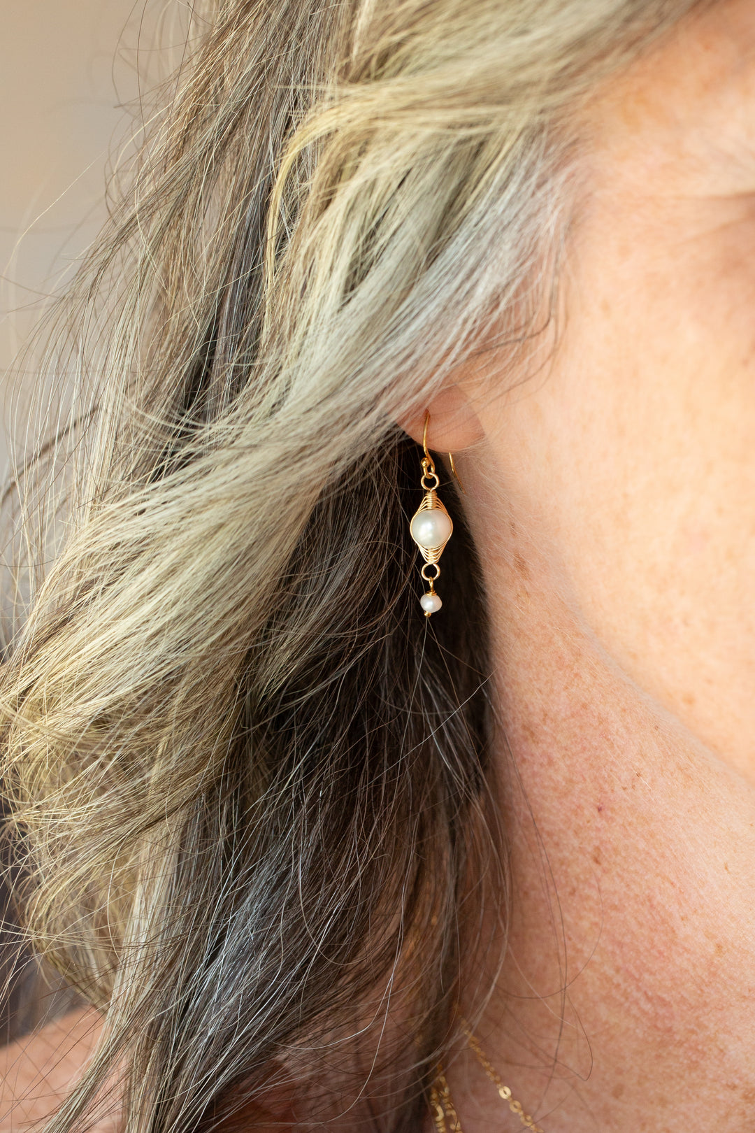 Bold Heart Freshwater Pearl Herringbone Earrings