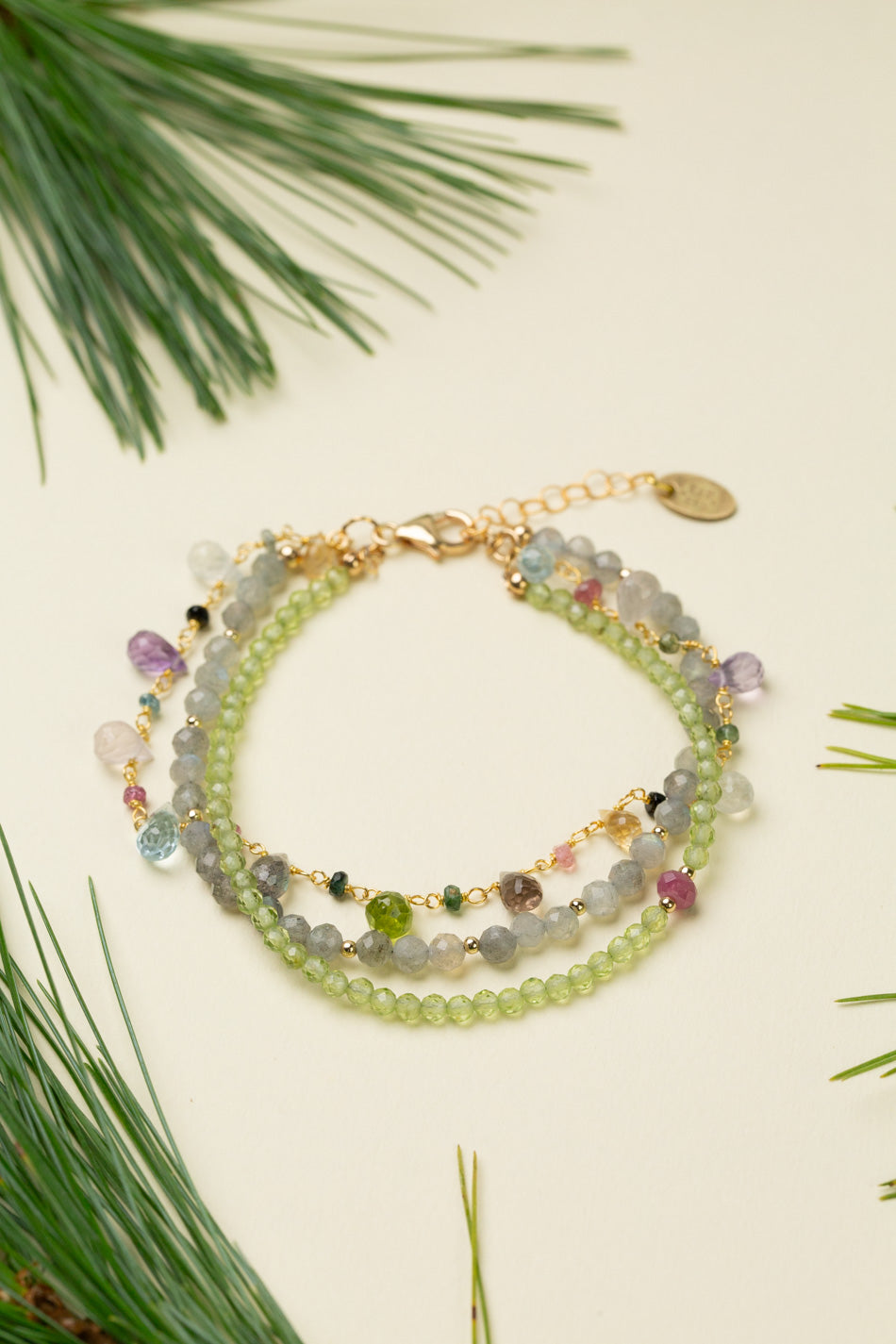 Celebrate 7.5-8.5" Labradorite, Peridot With High Quality Gemstone Chain Multistrand Bracelet