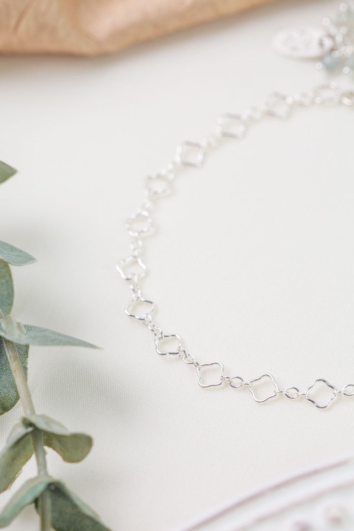 Dewdrop 8" Apatite Simple Bracelet