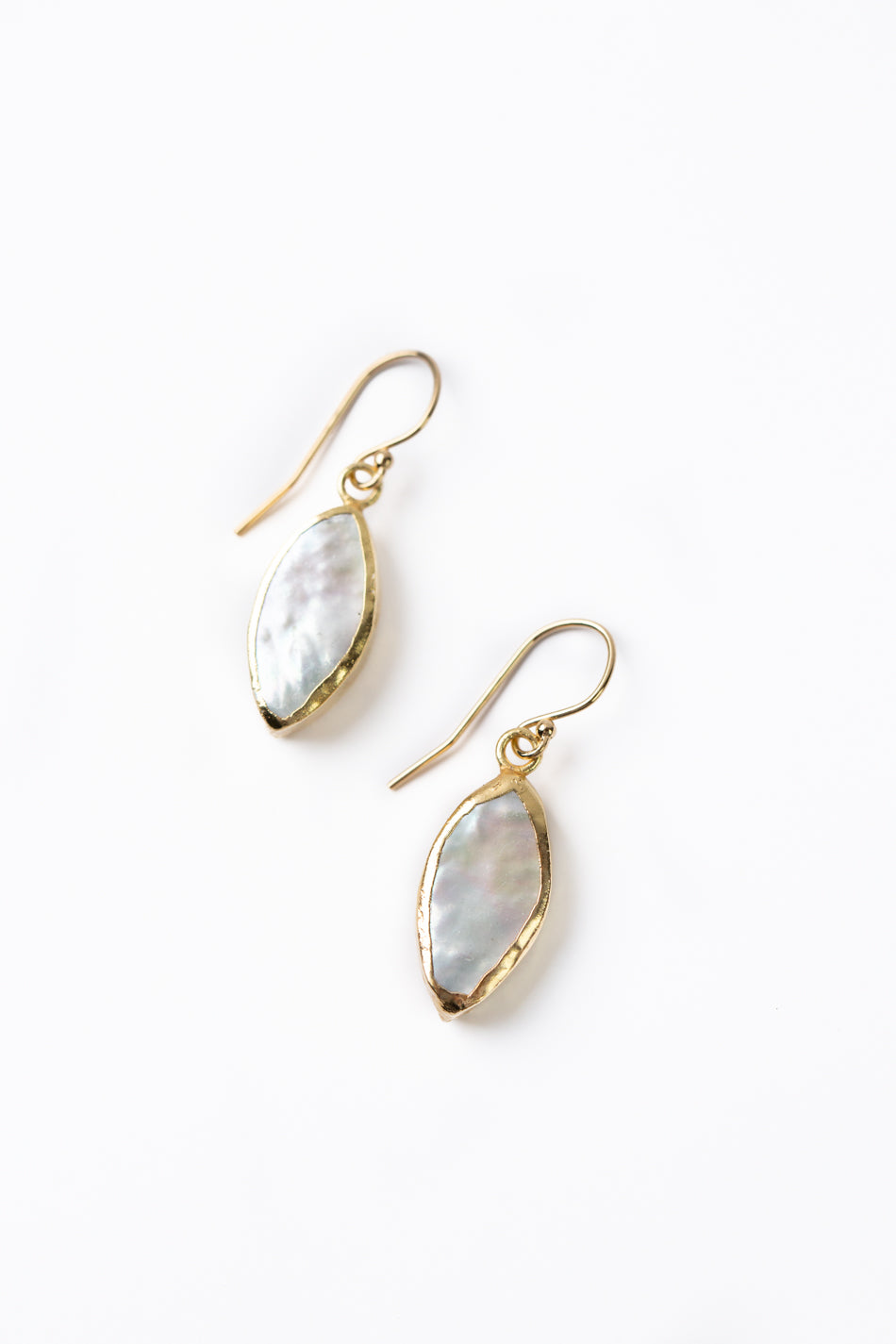 Favorites Freshwater Pearl Simple Earrings