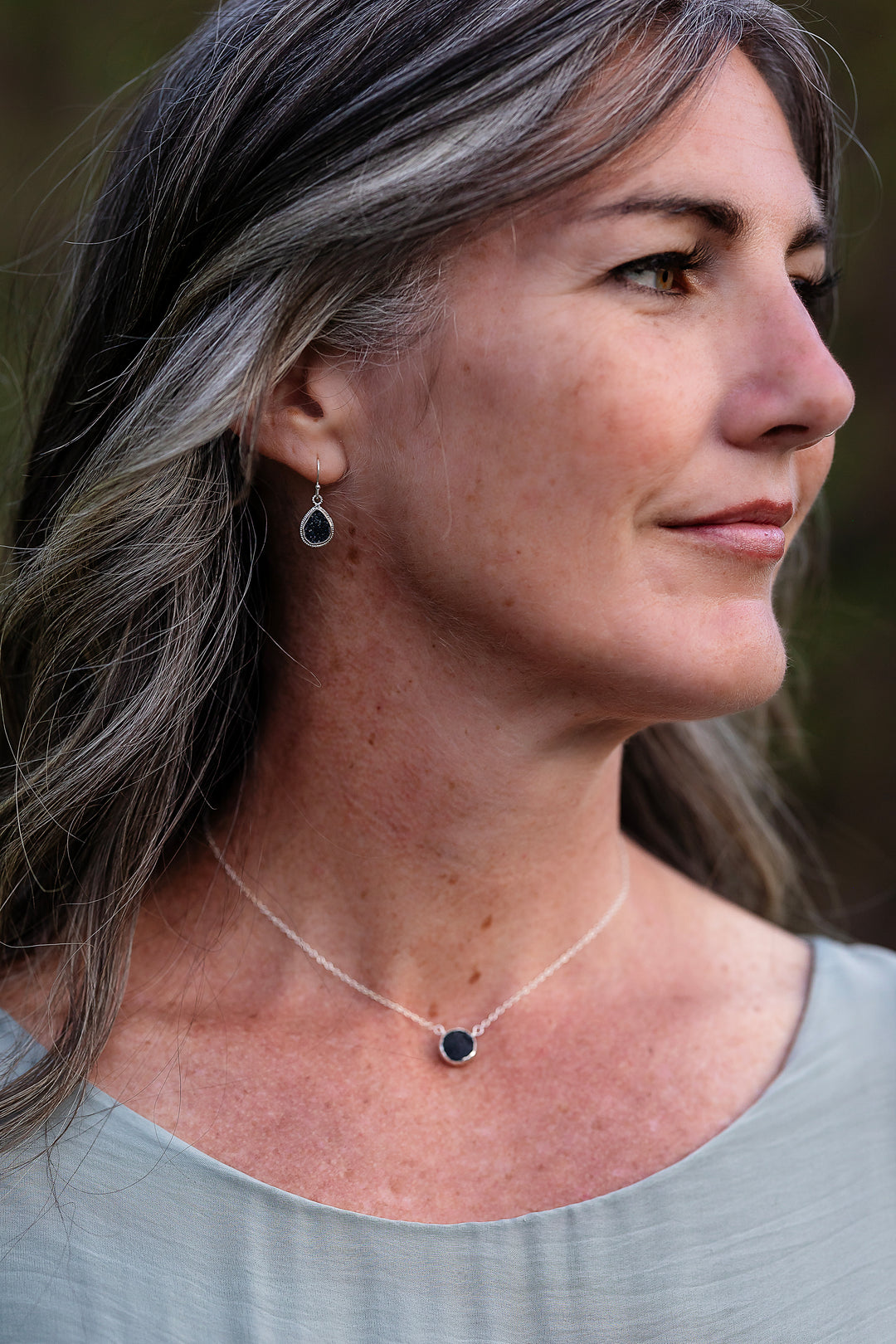 Favorites 16-18" Silver Black Druzy Simple Necklace
