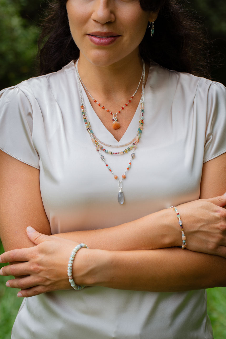 Gentle Breeze 15.5-17.5" Peach Moonstone, Carnelian, Apatite Simple Necklace