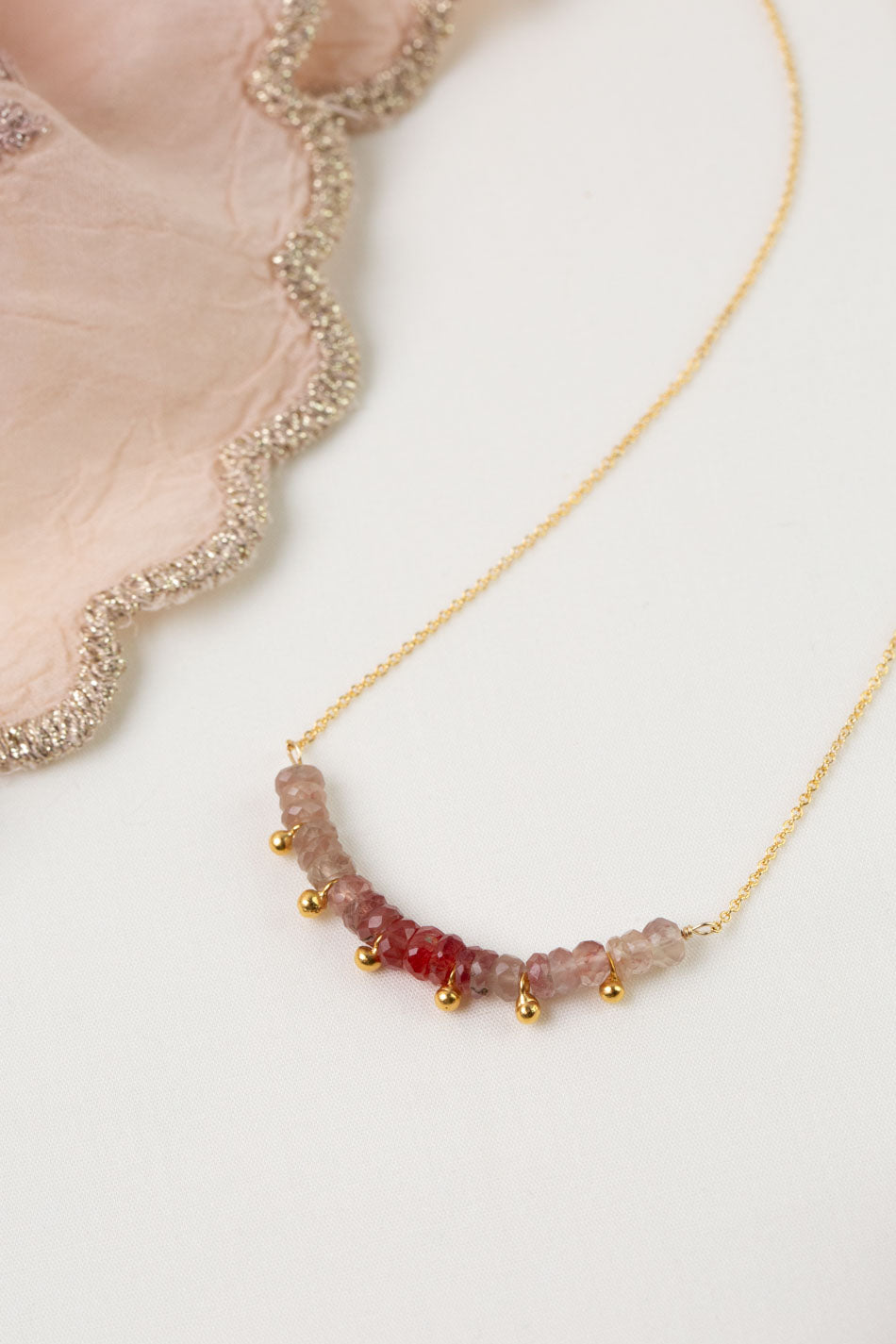 Love 15.5-17.5" Strawberry Quartz Simple Necklace