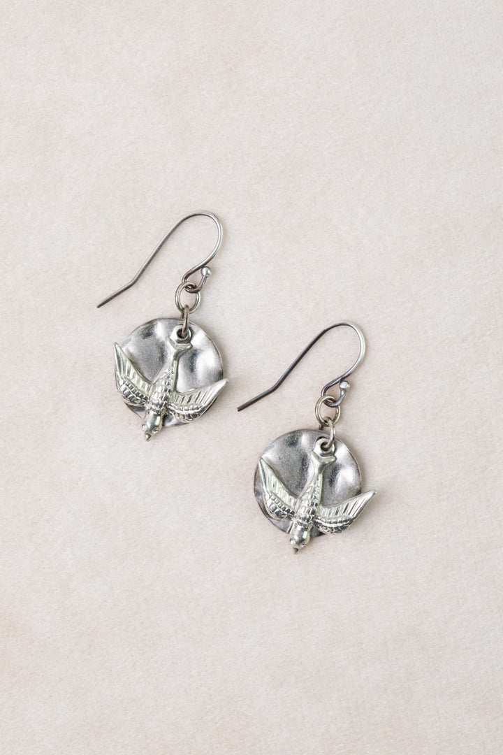 Mint Julep Antique Silver Bird Simple Earrings