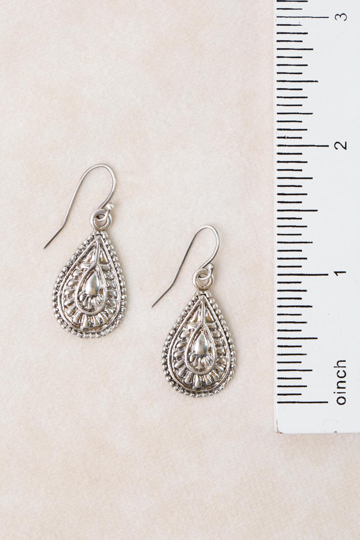Mint Julep Antique Silver Teardrop Simple Earrings