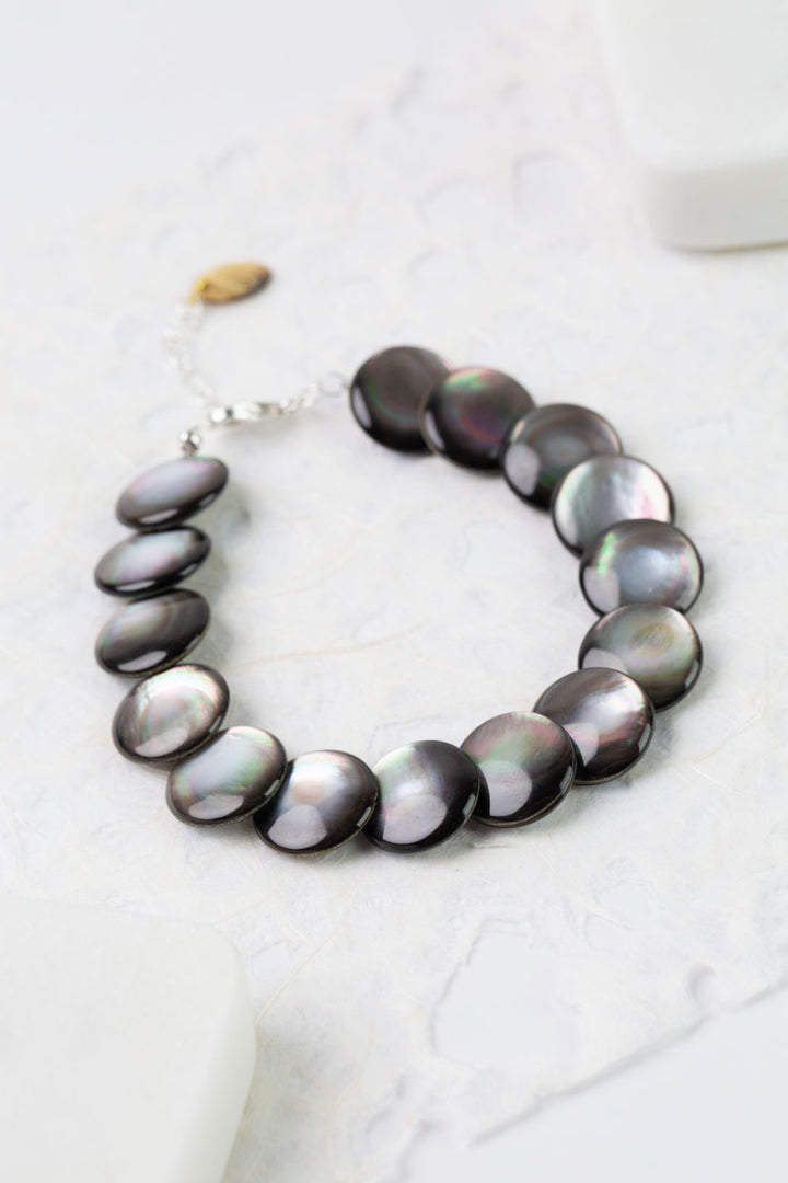 Nightfall 7.5-8.5" Black Lip Shell Circles Simple Bracelet
