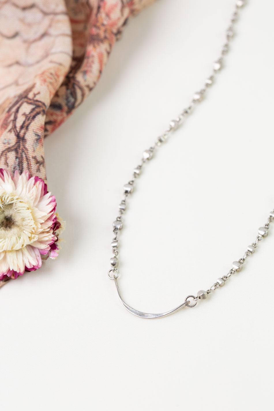 Namaste 15.5-17.5" Antique Silver Semicircle Simple Necklace