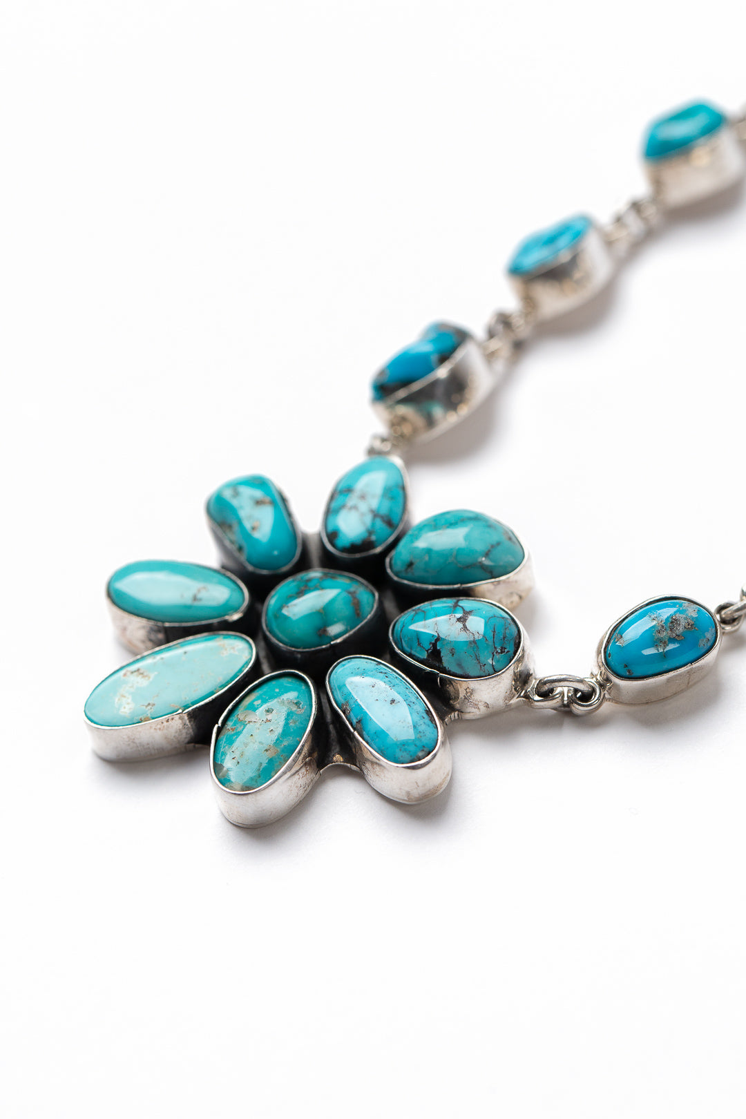 Federico Handcrafted Kingman Turquoise Necklace