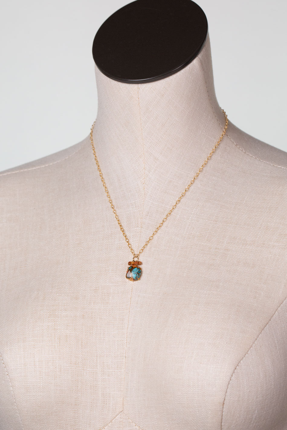 One Of A Kind 17.25-19.25" Spiny Oyster Simple Necklace