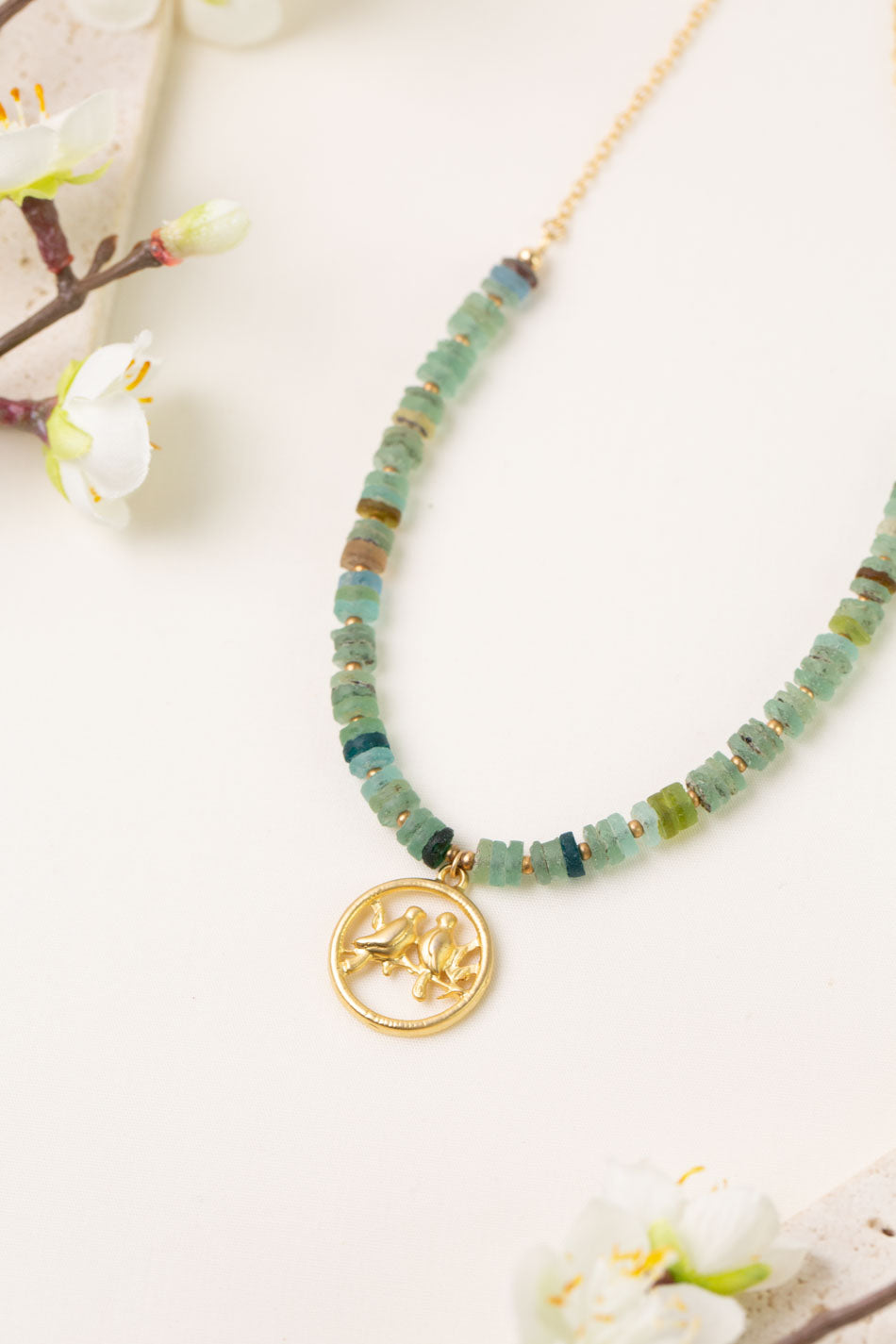 One Of A Kind 16.5-18.5" Roman Glass With Love Bird Pendant Simple Necklace