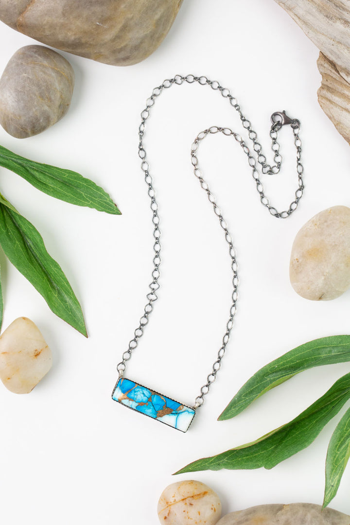 Native American 20" Ice Blue Dahlia Simple Necklace