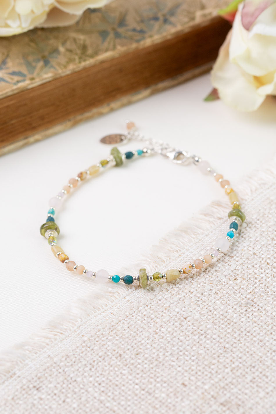 Primrose 7.5-8.5" Amazonite, Czech Glass Simple Bracelet