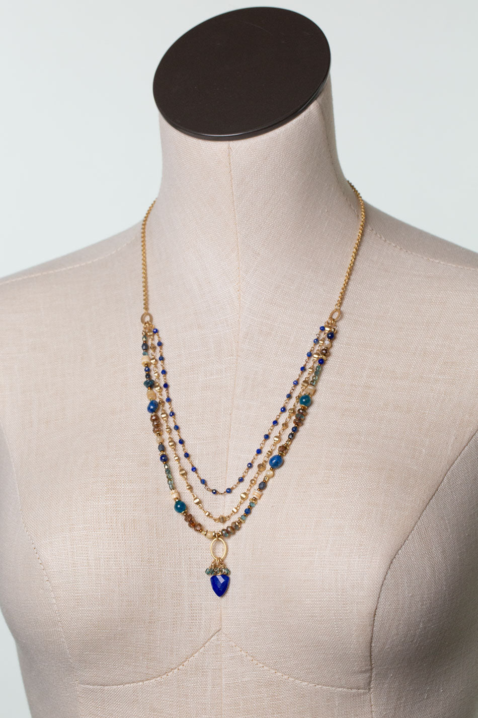 Starry Night 21-23" Apatite, Crystal with Lapis Simple Necklace