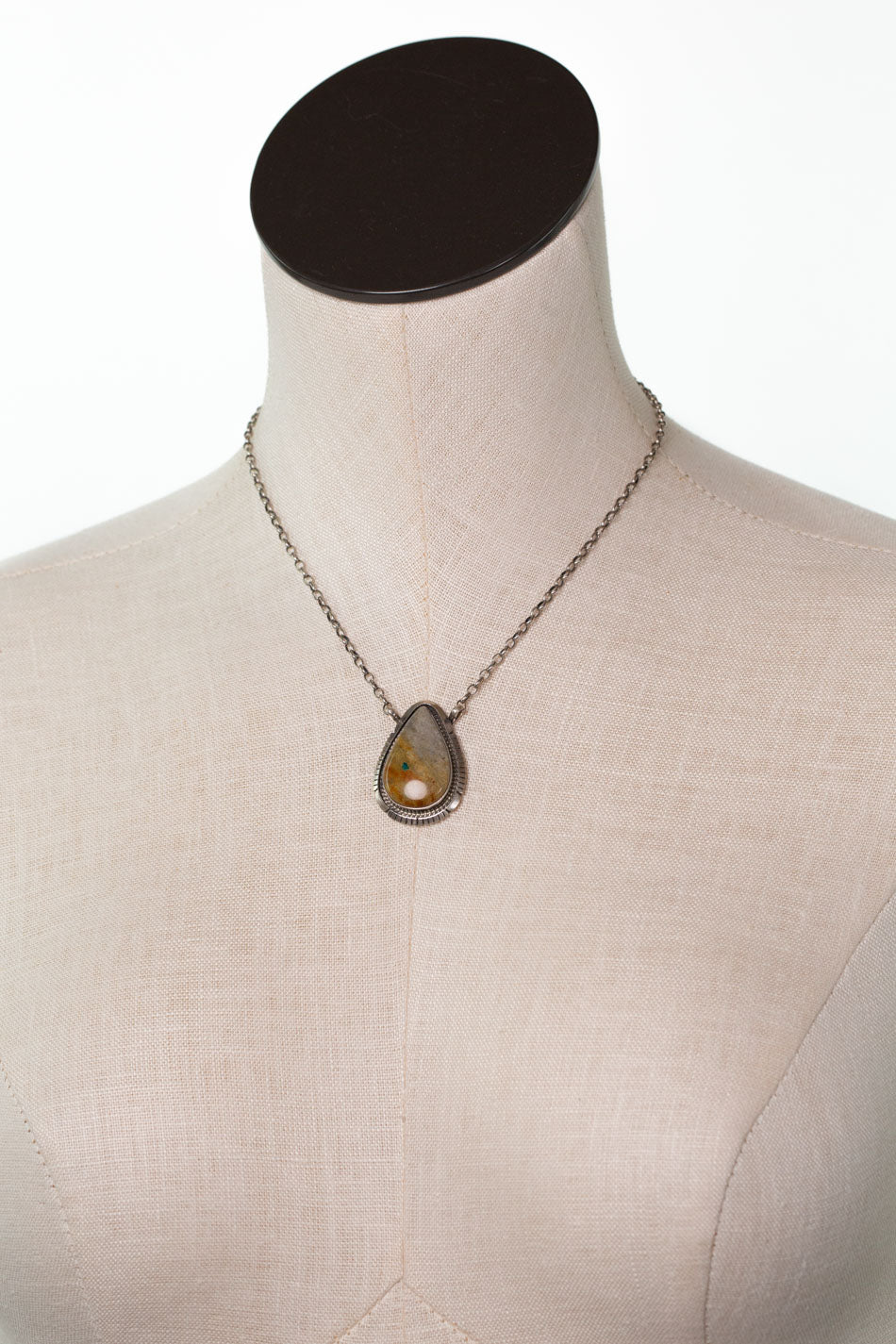 Alfred Martinez 16.5" Royston Ribbon Simple Necklace