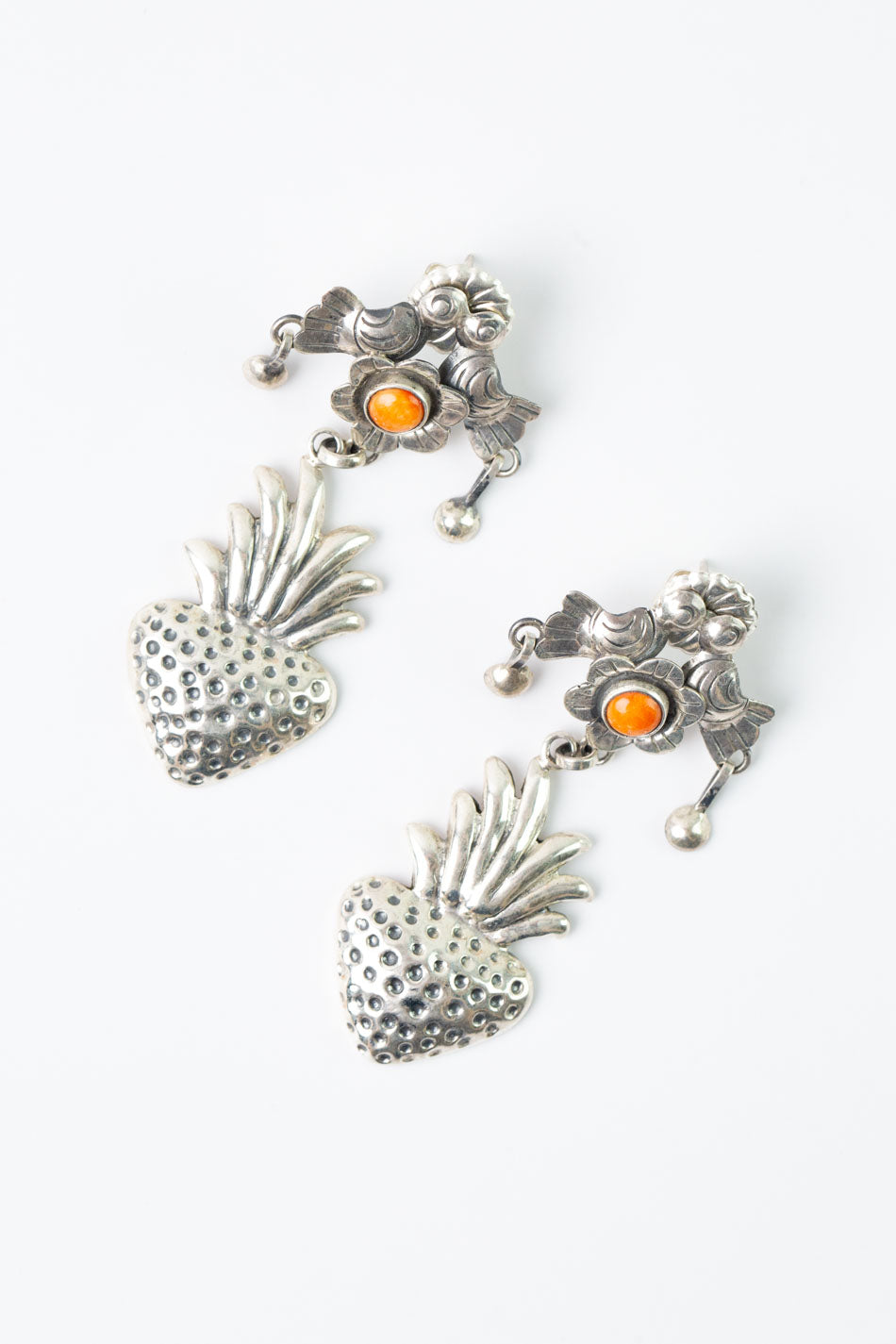 Federico Spiny Oyster in Sterling Silver Dangle Earrings