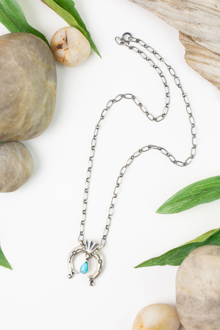 Native American 17.5" Sleeping Beauty Naja Simple Necklace