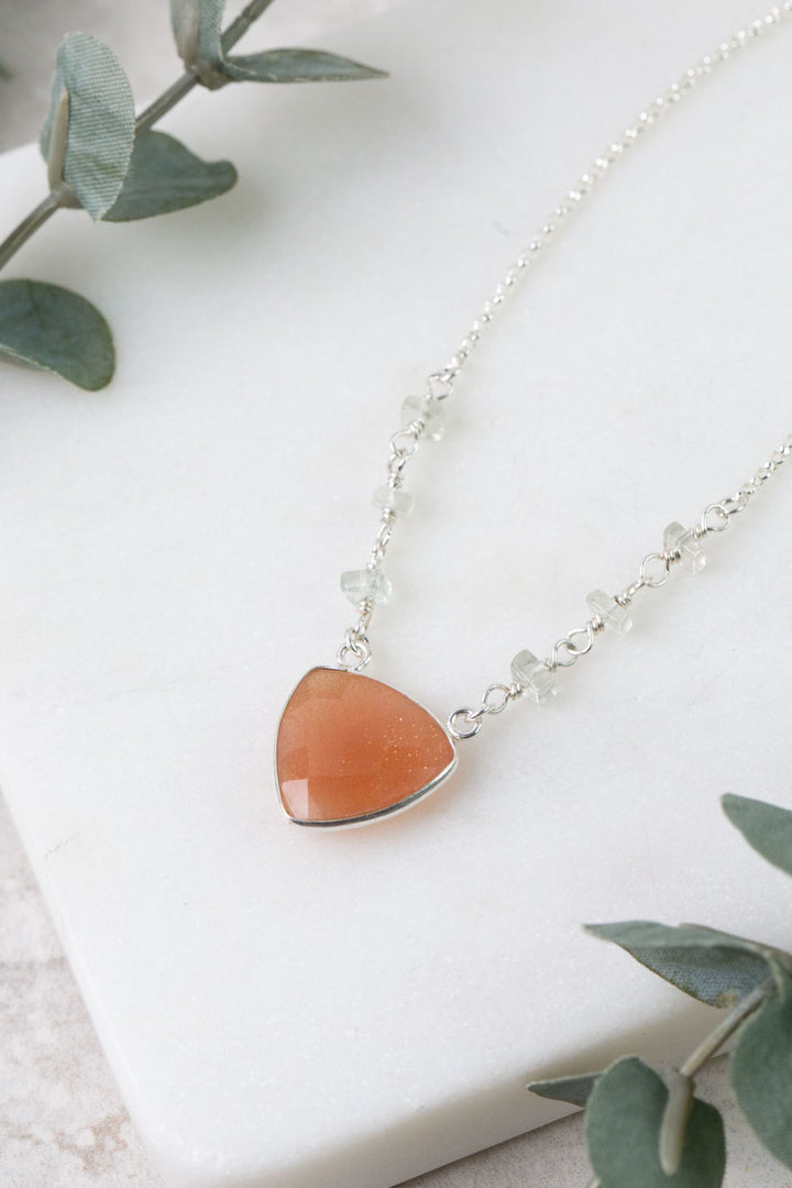Calming Fleurs 16.25-18.25" Peach Moonstone, Green Amethyst Simple Necklace