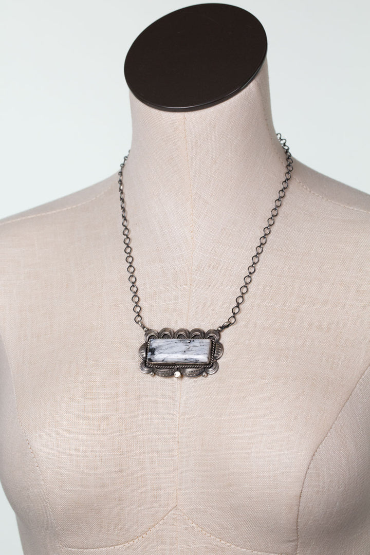 Native American 20" White Buffalo Statement Necklace