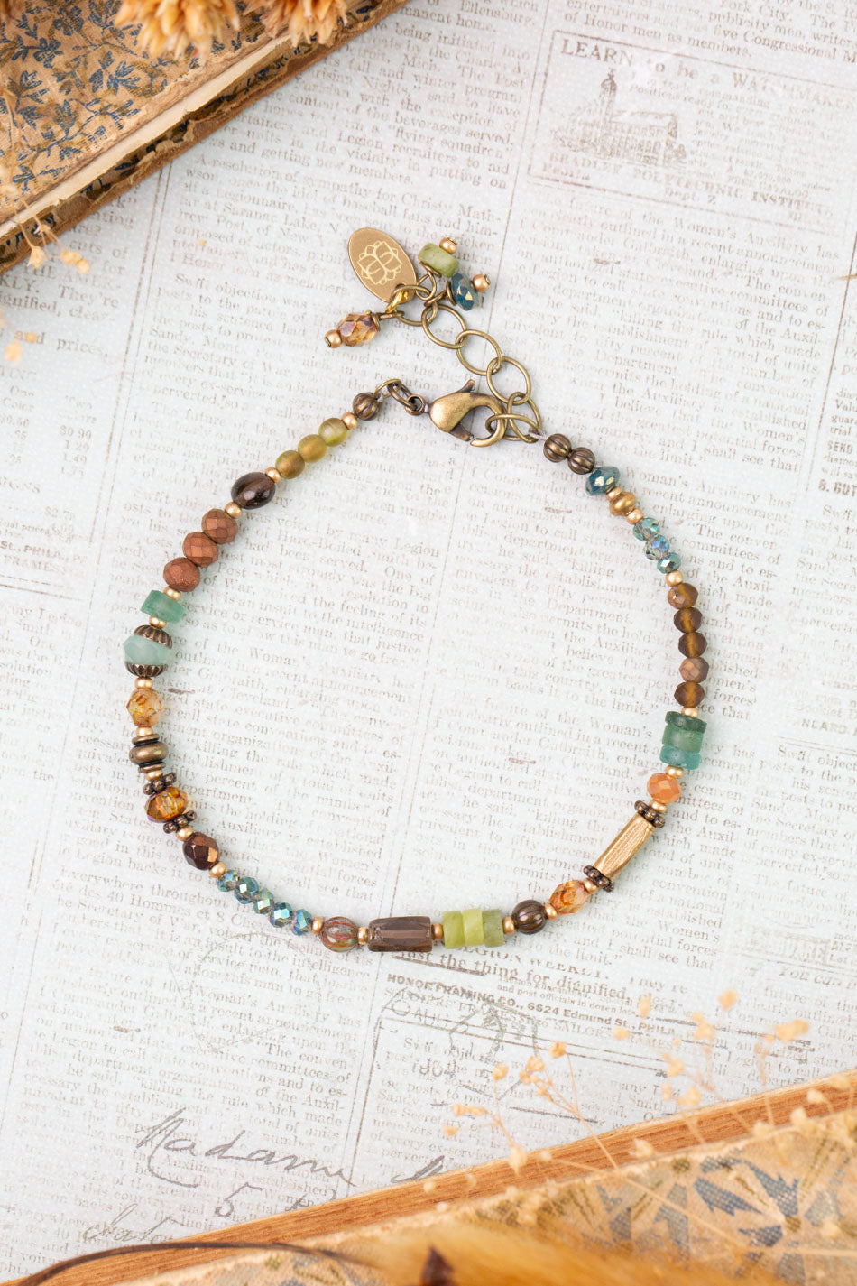 Crisp Autumn 7.75-8.75" Roman Glass, Green Jade, Czech Glass Simple Bracelet