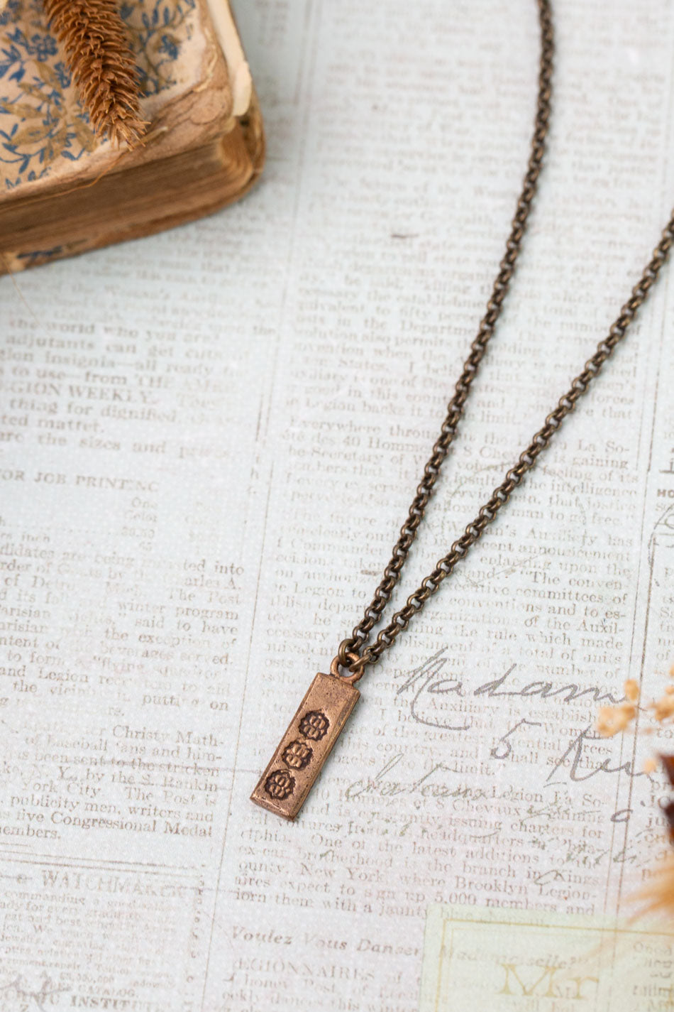 Crisp Autumn 16-18" Brass Simple Necklace