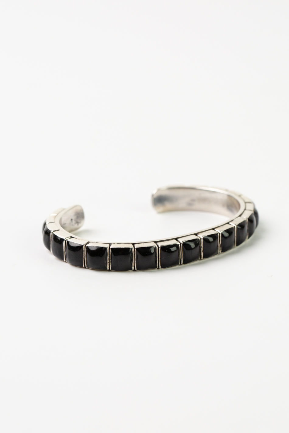 Native American 6.5" Onyx Simple Bracelet