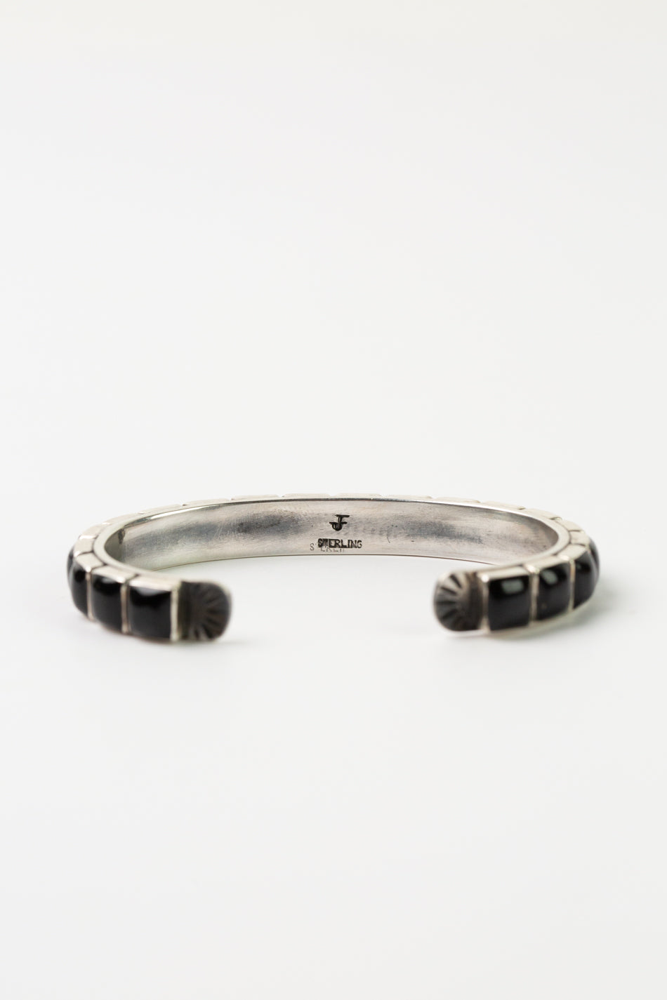 Native American 6.5" Onyx Simple Bracelet