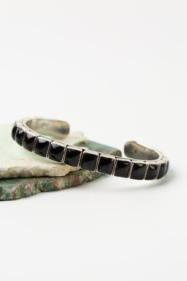Native American 6.5" Onyx Simple Bracelet