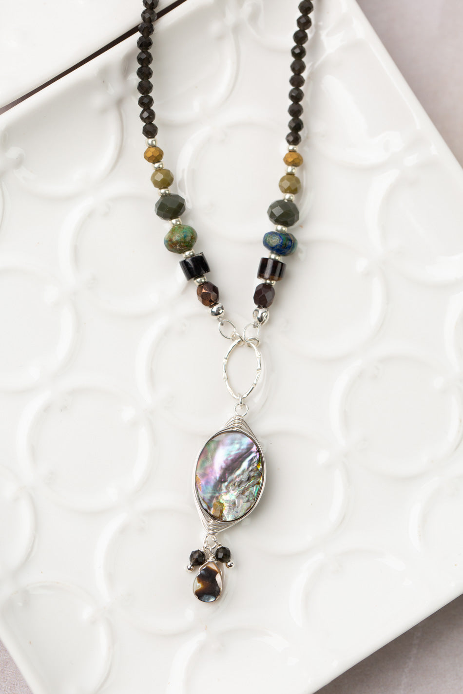 Promise 16.5-18.5" Aventurine, Czech Glass, Crystal With Abalone Simple Necklace