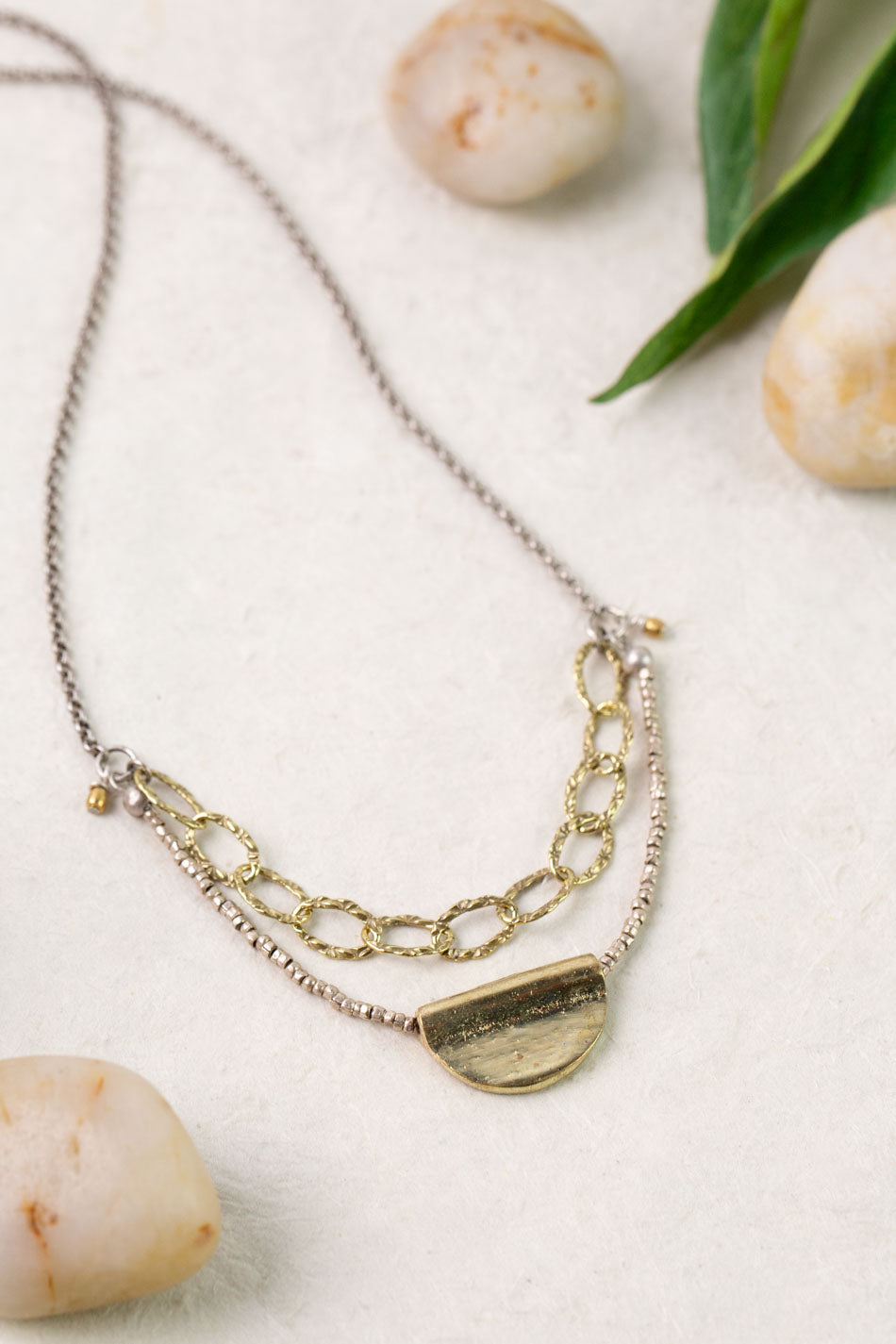 Remedy 15-17" Antique Brass Semicircle Pendant Simple Necklace