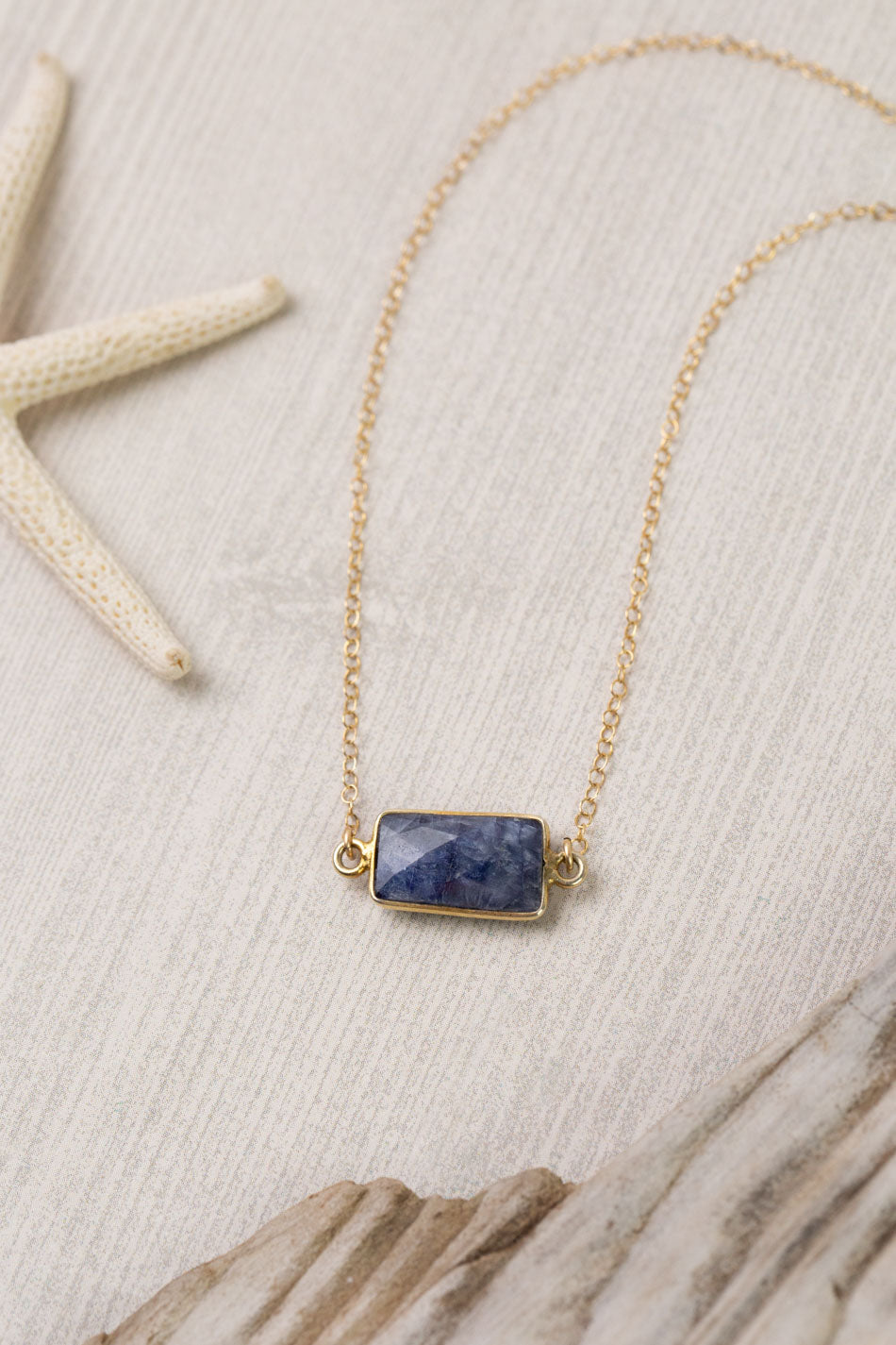 Seaside 16-18" Simple Necklace