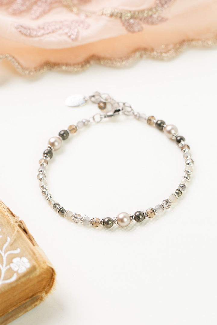 Windsor Castle 7.5-8.5" Pyrite, Crystal, Pearl Simple Bracelet