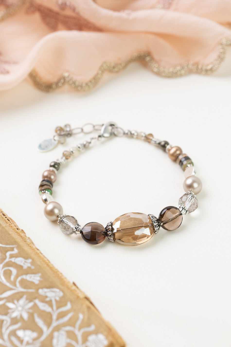 Windsor Castle 7.5-8.5" Smoky Quartz, Abalone, Pearl Simple Bracelet