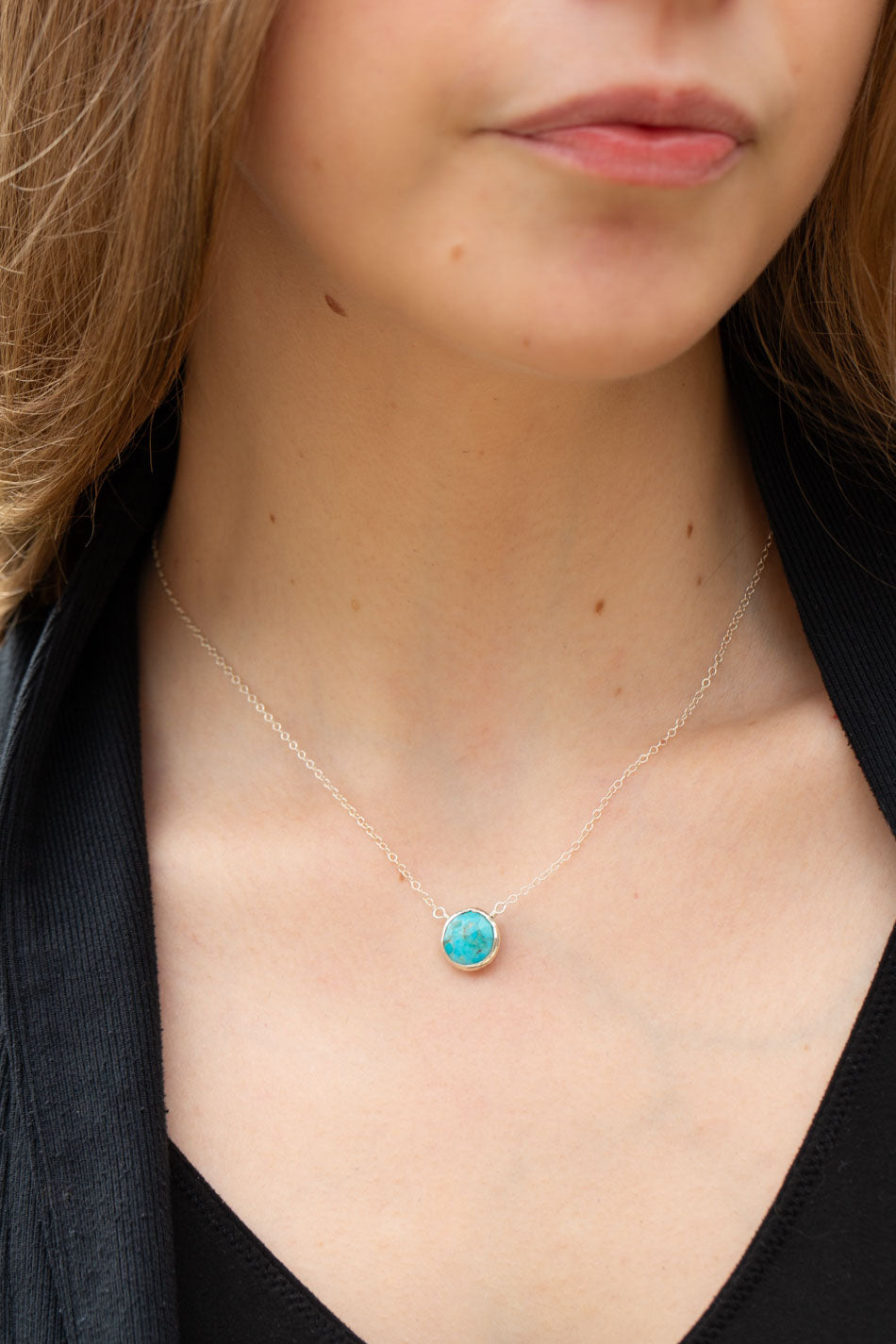 Favorites 16-18" Silver Turquoise Simple Necklace
