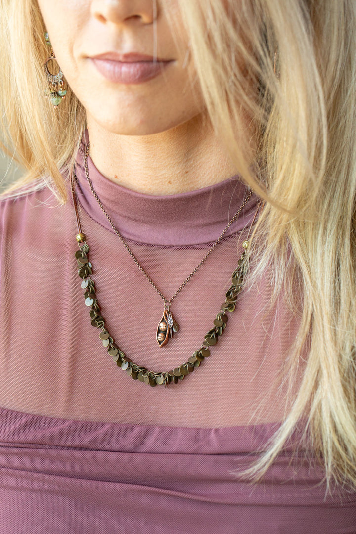 Mauve 18.5-20.5" Brass Disk Simple Necklace